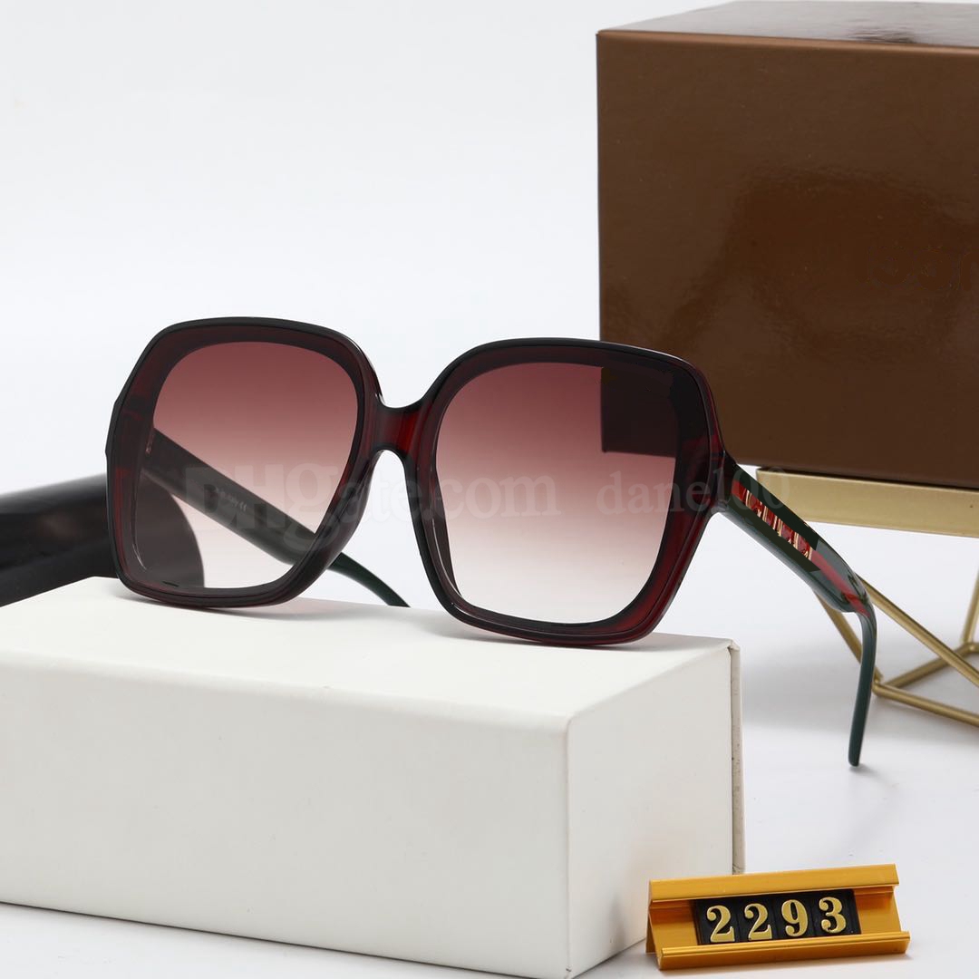 new 2023 womens mens pattern Letter Fashion brand Sunglasses Eyewear Designer Brand Black Metal Frame Glass Lenses Mens Womens sunglasses
new 2023 womens mens pattern Letter Fashion brand Sunglasses Eyewear Designer Brand Black Metal Frame Glass Lenses Mens Womens sunglasses
