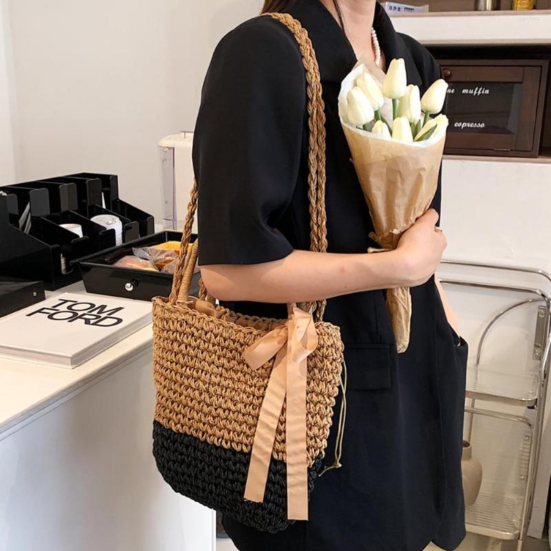 Evening Bags Fashion Women Shoulder Bag Girl High-quality Large Straw Female Clutch Lightweight Breathable With Bowknot Ornament For Gift, Khaki
Evening Bags Fashion Women Shoulder Bag Girl High-quality Large Straw Female Clutch Lightweight Breathable With Bowknot Ornament For Gift, Khaki