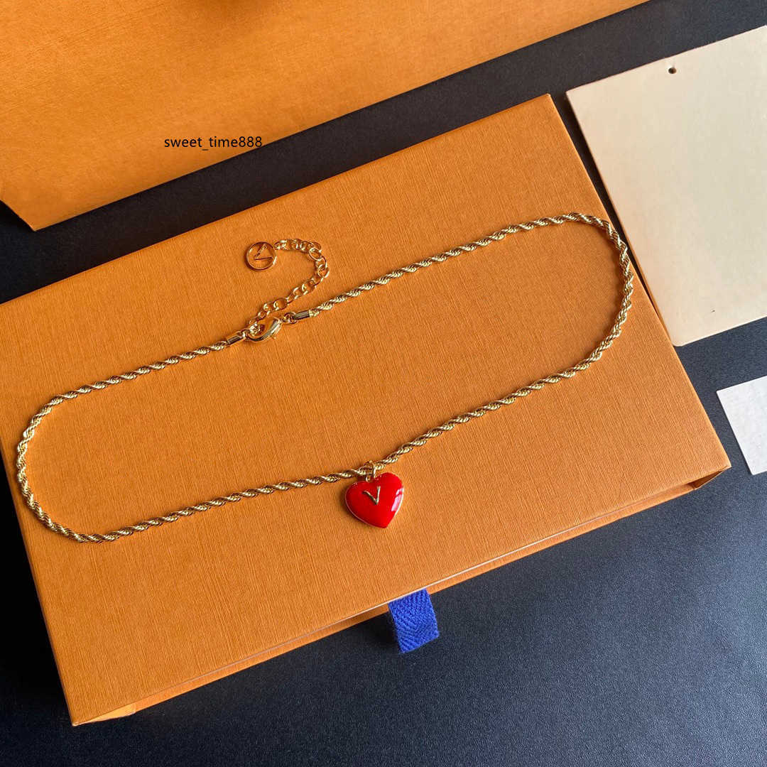 Designer Necklace luxurys fashion jewelry charm women's collar dating party high quality gift nice
Designer Necklace luxurys fashion jewelry charm women's collar dating party high quality gift nice