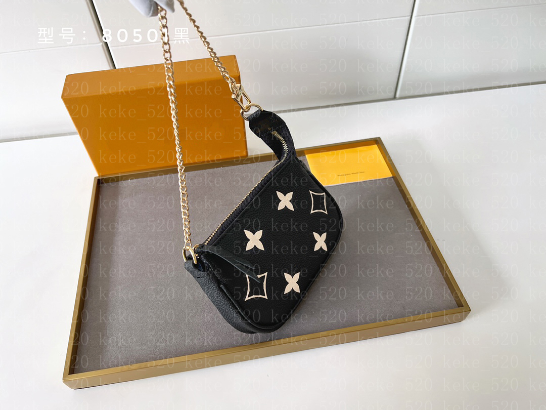 High Quality TOP 5A coin purse Fashion Designer Luxury MINI POCHETTE ACCESSOIRES Coin Purse Wallet Chain Bag Key Pouch M80501, Blue
High Quality TOP 5A coin purse Fashion Designer Luxury MINI POCHETTE ACCESSOIRES Coin Purse Wallet Chain Bag Key Pouch M80501, Blue
