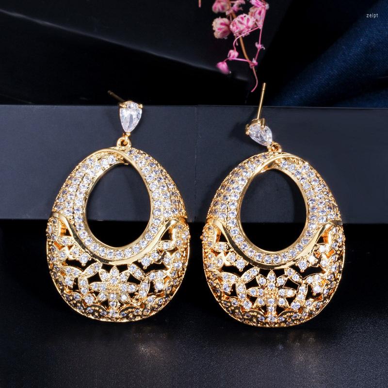 Dangle Earrings Fresh Shiny Cubic Zirconia For Women Exaggerated Atmospheric Hollow Banquet Jewelry Wedding Gift
Dangle Earrings Fresh Shiny Cubic Zirconia For Women Exaggerated Atmospheric Hollow Banquet Jewelry Wedding Gift