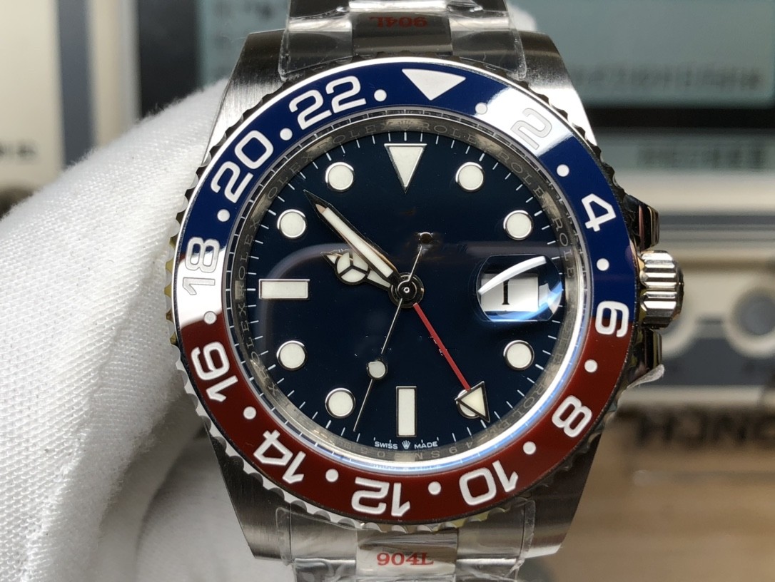 Luxury Watch Master Design Automatic Watch Ceramic Case Size 40mm Sapphire Glass Stainless Steel Band Top Tech Men's Automatic Machinery Greenwich AAA, Split
Luxury Watch Master Design Automatic Watch Ceramic Case Size 40mm Sapphire Glass Stainless Steel Band Top Tech Men's Automatic Machinery Greenwich AAA, Split