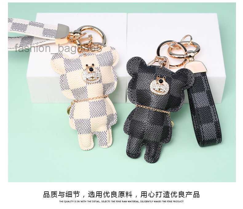 Fashion Keychain Cute Bear Print Pattern Pu Leather Keychains Car Accessories Key Ring Lanyard Key Wallet Chain Rope Chain Set
Fashion Keychain Cute Bear Print Pattern Pu Leather Keychains Car Accessories Key Ring Lanyard Key Wallet Chain Rope Chain Set