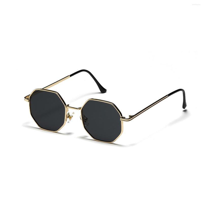 Sunglasses Designer Round Women For Men Trending Sun Glasses Fashion Vintage Steampunk Small Frame Shades UV400
Sunglasses Designer Round Women For Men Trending Sun Glasses Fashion Vintage Steampunk Small Frame Shades UV400