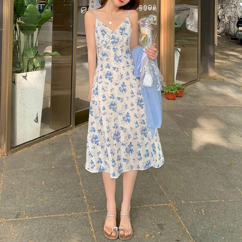 Casual Dresses Elegant Floral Dress Women Korean V-Neck Summer French Retro Backless Strap 2023 Beach Y2k Party Fairy Midi, Short floral dress
Casual Dresses Elegant Floral Dress Women Korean V-Neck Summer French Retro Backless Strap 2023 Beach Y2k Party Fairy Midi, Short floral dress