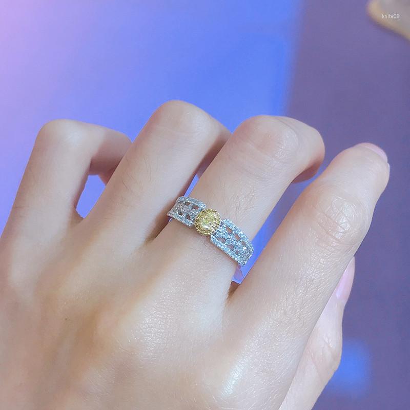 Cluster Rings UNICE Retro Court Style Real 18K Solid White Gold AU750 Yellow Diamonds Hollow For Women Anniversary Gift Fine Jewelry
Cluster Rings UNICE Retro Court Style Real 18K Solid White Gold AU750 Yellow Diamonds Hollow For Women Anniversary Gift Fine Jewelry
