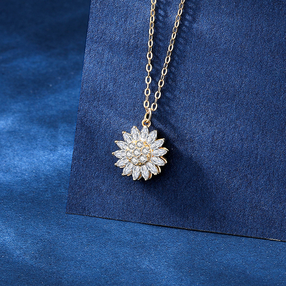 Gold Sunflower Rotatable Necklace - Korean Style Wholesale Jewelry for Women. Trendy & Fun, Perfect Gift for Decompressing.
Gold Sunflower Rotatable Necklace - Korean Style Wholesale Jewelry for Women. Trendy & Fun, Perfect Gift for Decompressing.