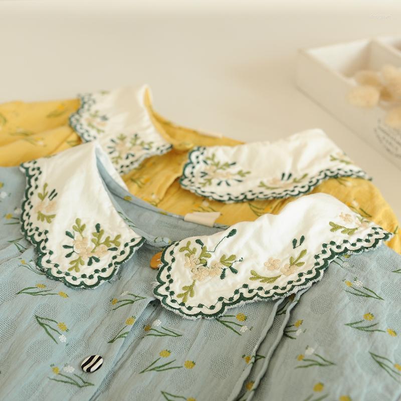 Women's Blouses Japanese Style Mori Girl Flower Embroidery Turndown Collar Double Cotton Yarn Long Sleeve Shirt Women, Green
Women's Blouses Japanese Style Mori Girl Flower Embroidery Turndown Collar Double Cotton Yarn Long Sleeve Shirt Women, Green