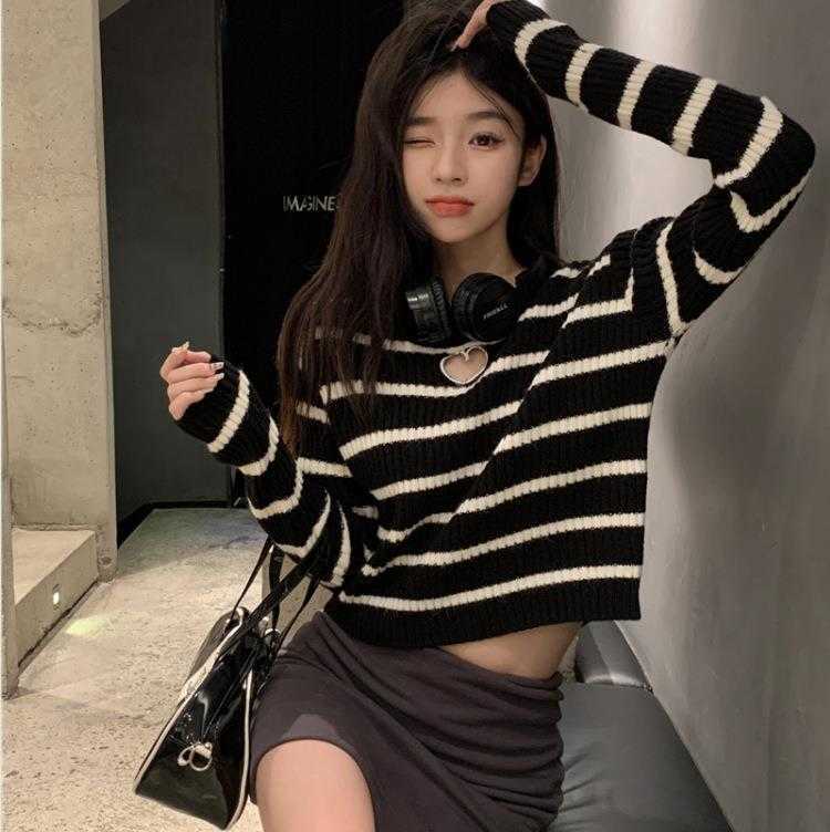 Pure Girl Hollowed Heart Shape Striped Sweater Autumn Soft Glutinous Long Sleeve, Black
Pure Girl Hollowed Heart Shape Striped Sweater Autumn Soft Glutinous Long Sleeve, Black