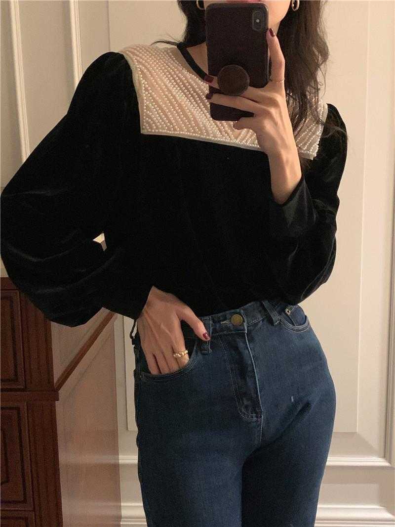 Elegant French Romantic Hollow Velvet Shirt For Women Spring Temperament Crew, Black
Elegant French Romantic Hollow Velvet Shirt For Women Spring Temperament Crew, Black