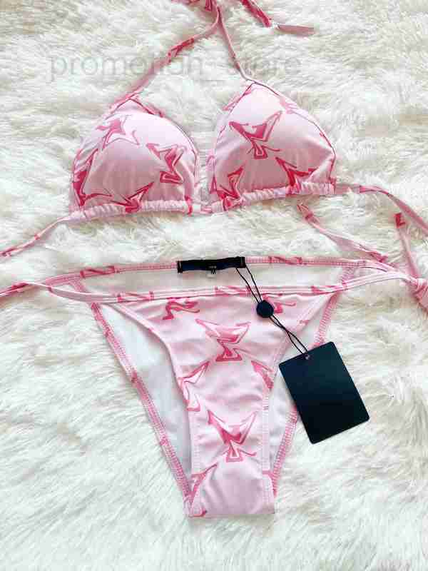 Women' Plus Size Swimwear designer new bikini split swimsuit letter print fan Sexy Bikini Swimsuit 66O1, Pink4
Women' Plus Size Swimwear designer new bikini split swimsuit letter print fan Sexy Bikini Swimsuit 66O1, Pink4