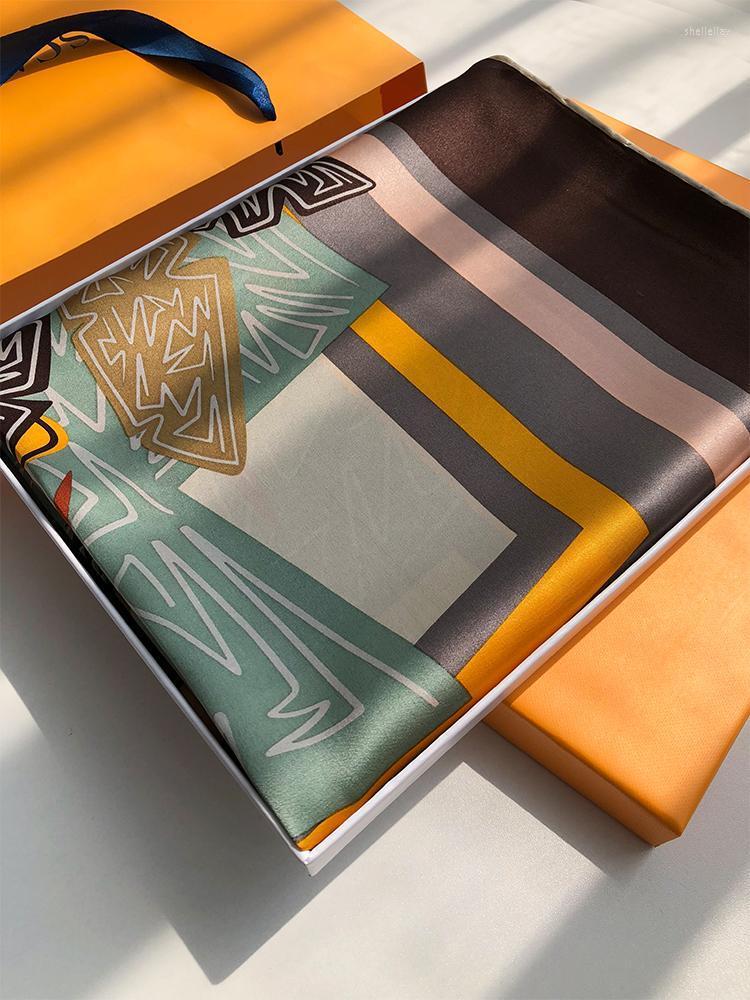 Scarves Women Real Silk Square Scarf And Shawls For Gift Hangzhou Pure Neckscarf Wraps 110X110 Bandanas Shel22
Scarves Women Real Silk Square Scarf And Shawls For Gift Hangzhou Pure Neckscarf Wraps 110X110 Bandanas Shel22