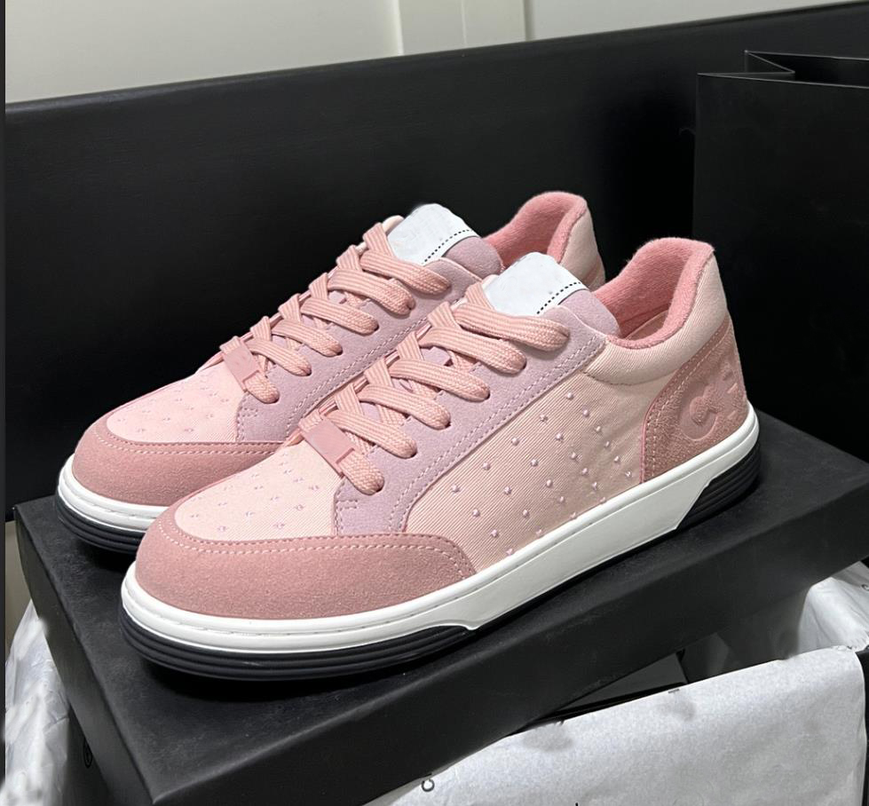 Casual designer shoes men women reflective sneaker Genuine Leather party velvet calfskin mixed fiber luxury fashion mens sneakers trainers, #2
Casual designer shoes men women reflective sneaker Genuine Leather party velvet calfskin mixed fiber luxury fashion mens sneakers trainers, #2
