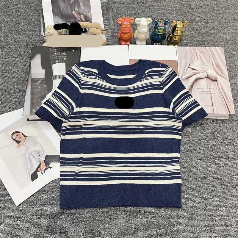 Fashion T-shirts Fashion Color Matching Striped Print Design Crewneck Pullover Tee Soft Knitted Fabric Spring And Summer Thin Joker Tops Women Apparel
Fashion T-shirts Fashion Color Matching Striped Print Design Crewneck Pullover Tee Soft Knitted Fabric Spring And Summer Thin Joker Tops Women Apparel
