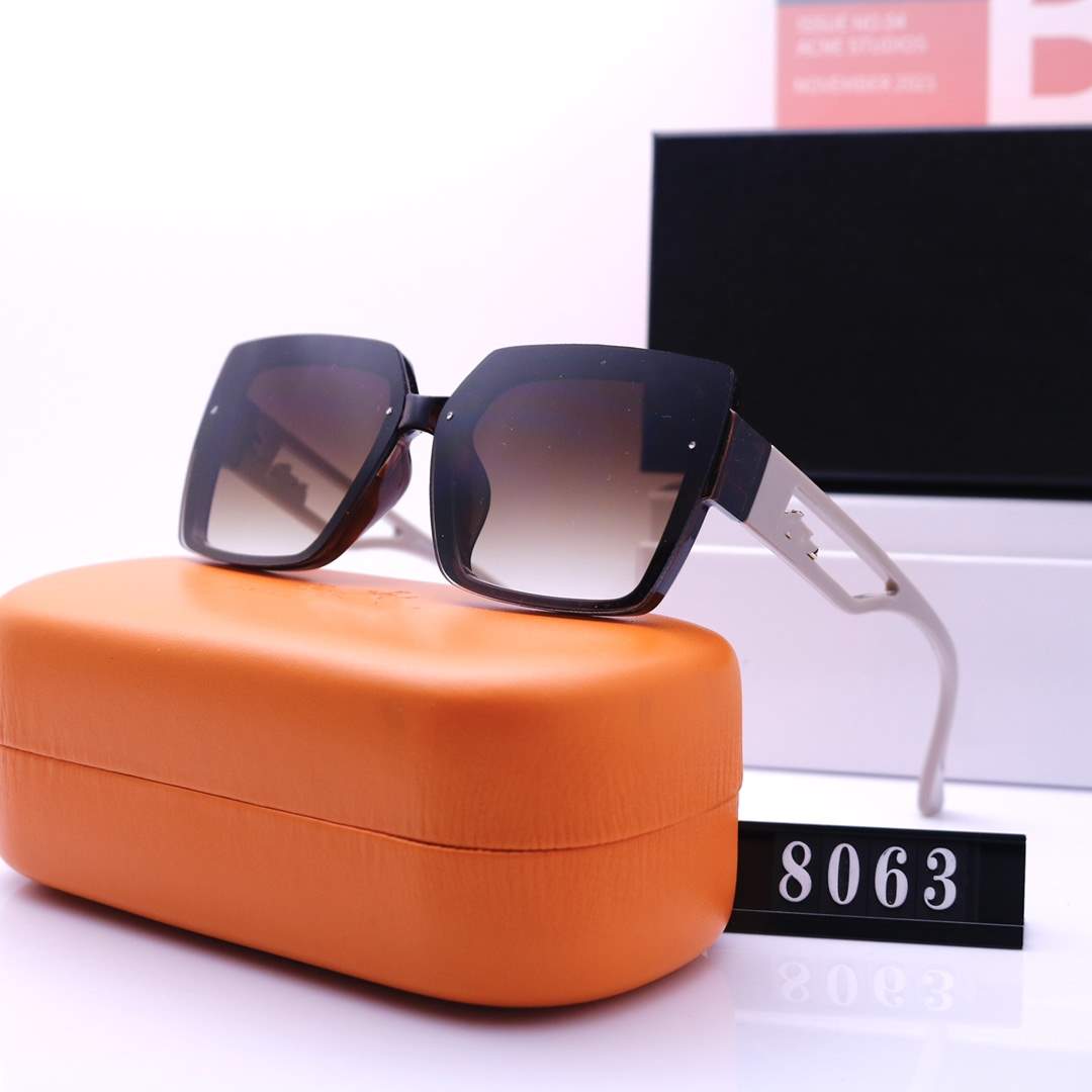 Retro Designer Sunglasses for Women and Men - UV400 Small Frame Goggles with Luxury Box (Model 8063)
Retro Designer Sunglasses for Women and Men - UV400 Small Frame Goggles with Luxury Box (Model 8063)