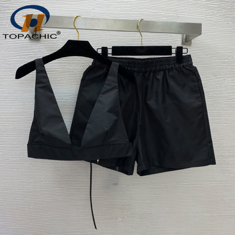 Women Two Piece Pants 6 3 High Quality Metal Triangle Decoration Adjustable Spaghetti Strap Tank Top Elastic Waist Shorts Set Women 230414, Black
Women Two Piece Pants 6 3 High Quality Metal Triangle Decoration Adjustable Spaghetti Strap Tank Top Elastic Waist Shorts Set Women 230414, Black