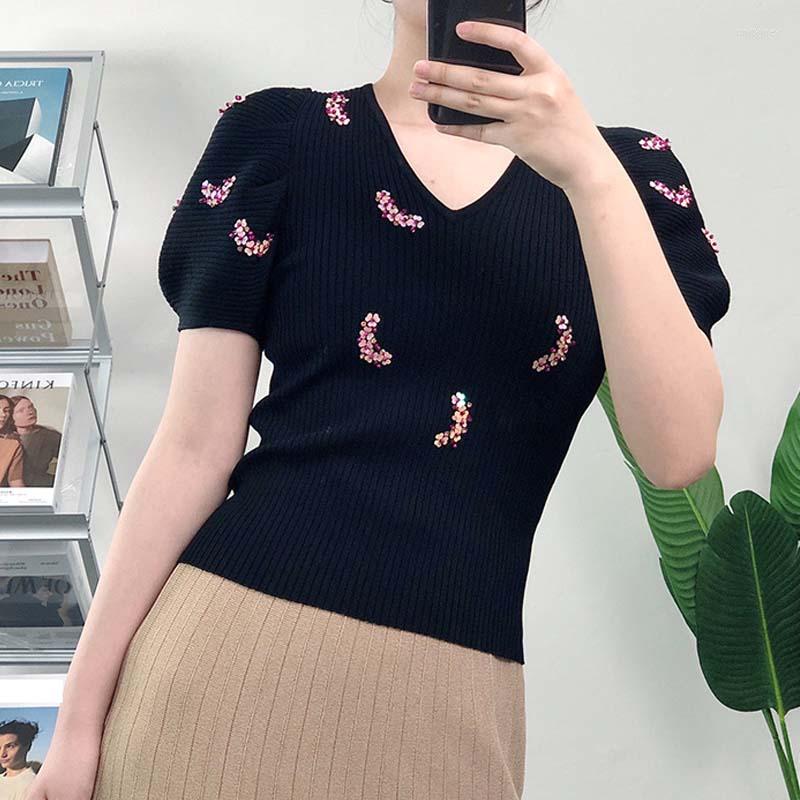 Women' T Shirts Fashion Sexy V-neck Spring Summer T-shirt Sequined Beading Diamond Decor Knitted Tops Female Quality Nice Black Knitwear
Women' T Shirts Fashion Sexy V-neck Spring Summer T-shirt Sequined Beading Diamond Decor Knitted Tops Female Quality Nice Black Knitwear