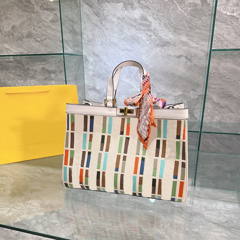 Beach Tote Designer Bag: Luxury Fashion for Women - Classic Style, Spacious Handbag for Shopping, Ff01
Beach Tote Designer Bag: Luxury Fashion for Women - Classic Style, Spacious Handbag for Shopping, Ff01
