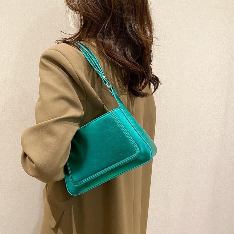 Evening Bags Top-Handle PU Leather Women Messenger Fashion Solid Color Casual Simple Portable Adjustable Strap For Weekend Vacation, Silver
Evening Bags Top-Handle PU Leather Women Messenger Fashion Solid Color Casual Simple Portable Adjustable Strap For Weekend Vacation, Silver