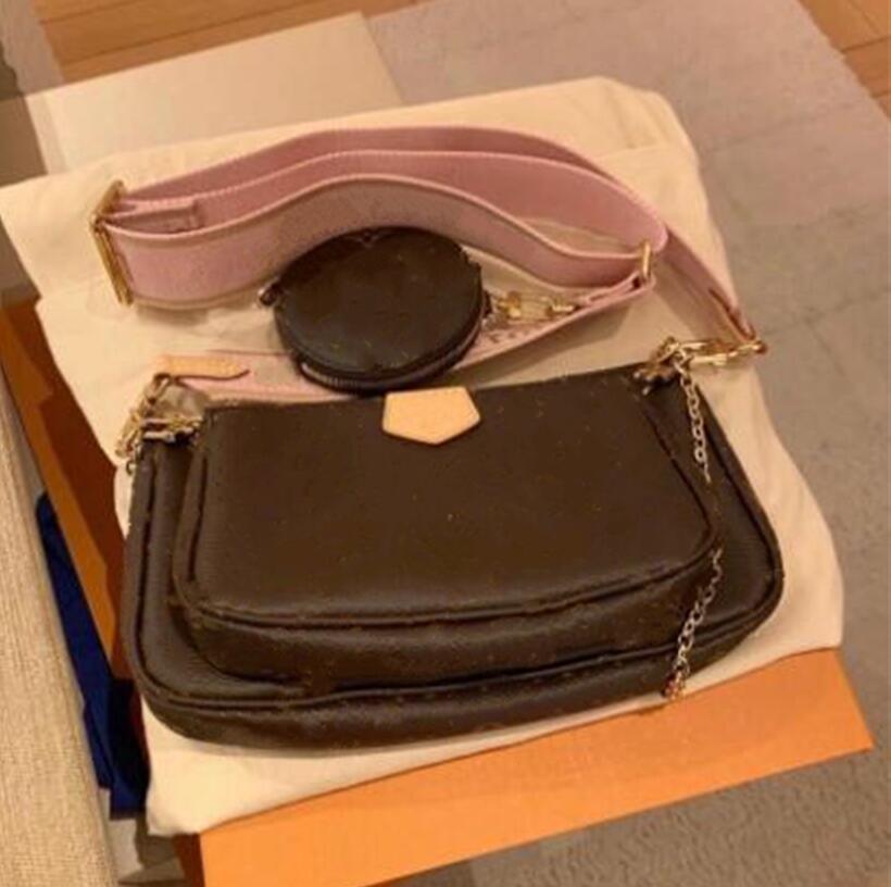 Women bag Designer handbag Shoulder with box cross body messenger wholesale discount letters flowers, Bag with pink strap
Women bag Designer handbag Shoulder with box cross body messenger wholesale discount letters flowers, Bag with pink strap