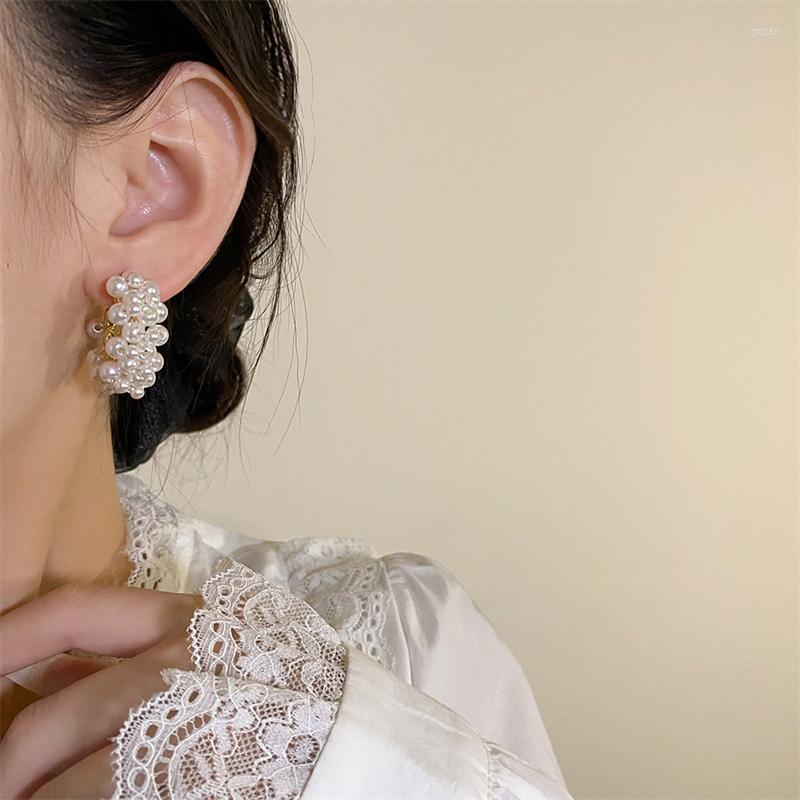 Stud Earrings Japan Korean Fashion Vintage Simulated Pearl Circle Elegant Romantic For Women Jewelry Pendientes Gifts
Stud Earrings Japan Korean Fashion Vintage Simulated Pearl Circle Elegant Romantic For Women Jewelry Pendientes Gifts