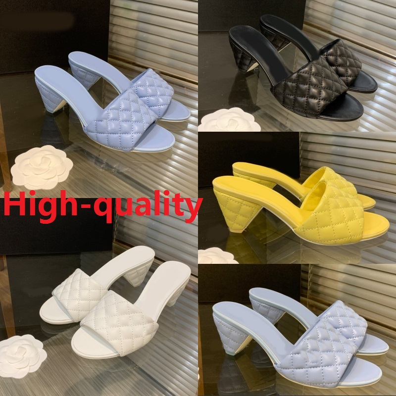 Quality High Sandal Slipper Luxury Designer summer fashion ladies Beach Casual shoe fashion woman Comfortable Minimalist High Heel Letter shoes Sandal with logo
Quality High Sandal Slipper Luxury Designer summer fashion ladies Beach Casual shoe fashion woman Comfortable Minimalist High Heel Letter shoes Sandal with logo