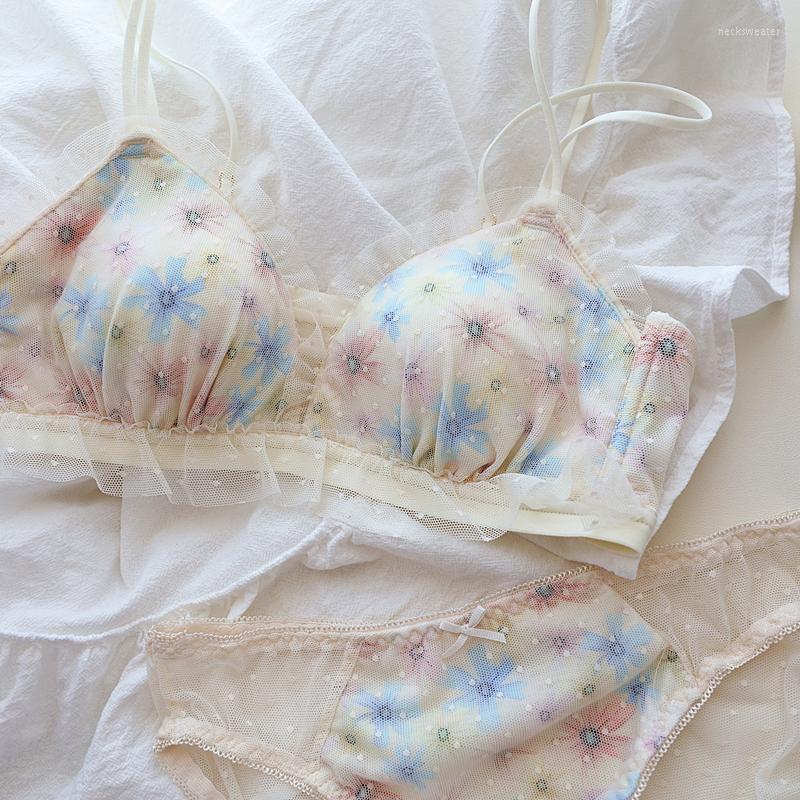 Bras Sets Little Cute Cartoon Printed Underwear Female No Steel Ring Soft Skin-friendly Lingerie Small Chest Gather Anti-sagging Bra Set, As picture show
Bras Sets Little Cute Cartoon Printed Underwear Female No Steel Ring Soft Skin-friendly Lingerie Small Chest Gather Anti-sagging Bra Set, As picture show