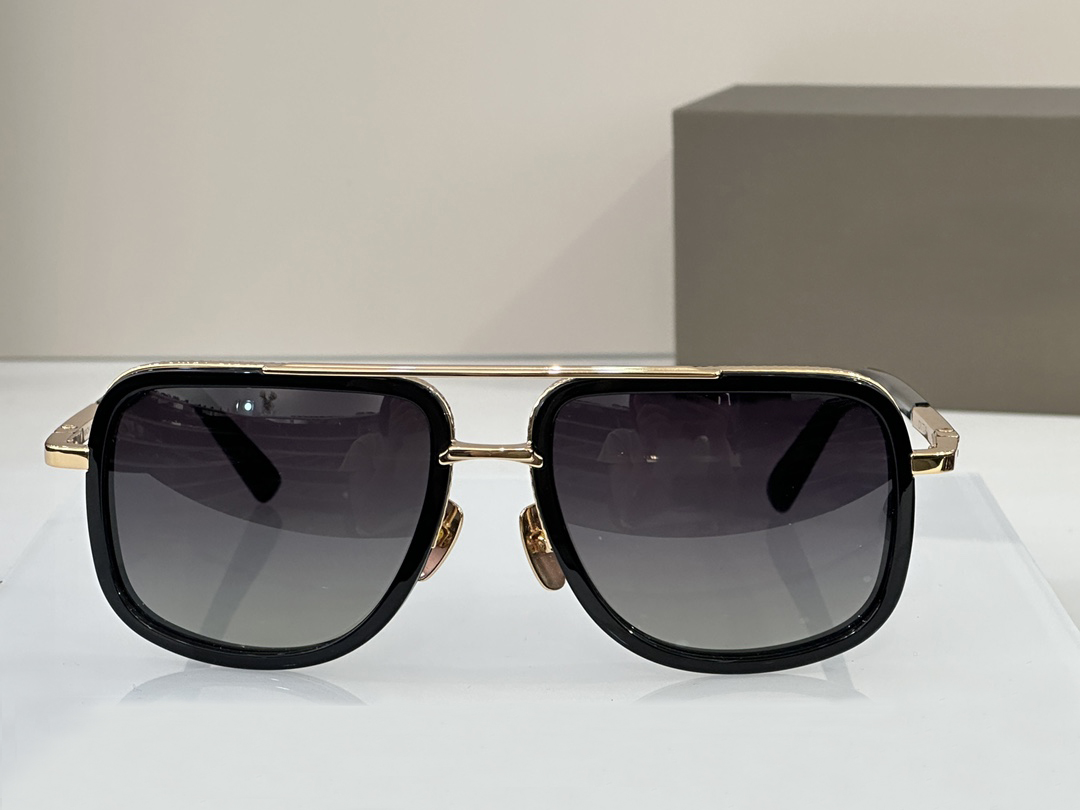 Black Gold Metal Square Sunglasses Men 2030 Sports Sun Glasses Sunnies Designer Sunglasses Sonnenbrille Sun Shades UV400 Eyewear wth Box
Black Gold Metal Square Sunglasses Men 2030 Sports Sun Glasses Sunnies Designer Sunglasses Sonnenbrille Sun Shades UV400 Eyewear wth Box