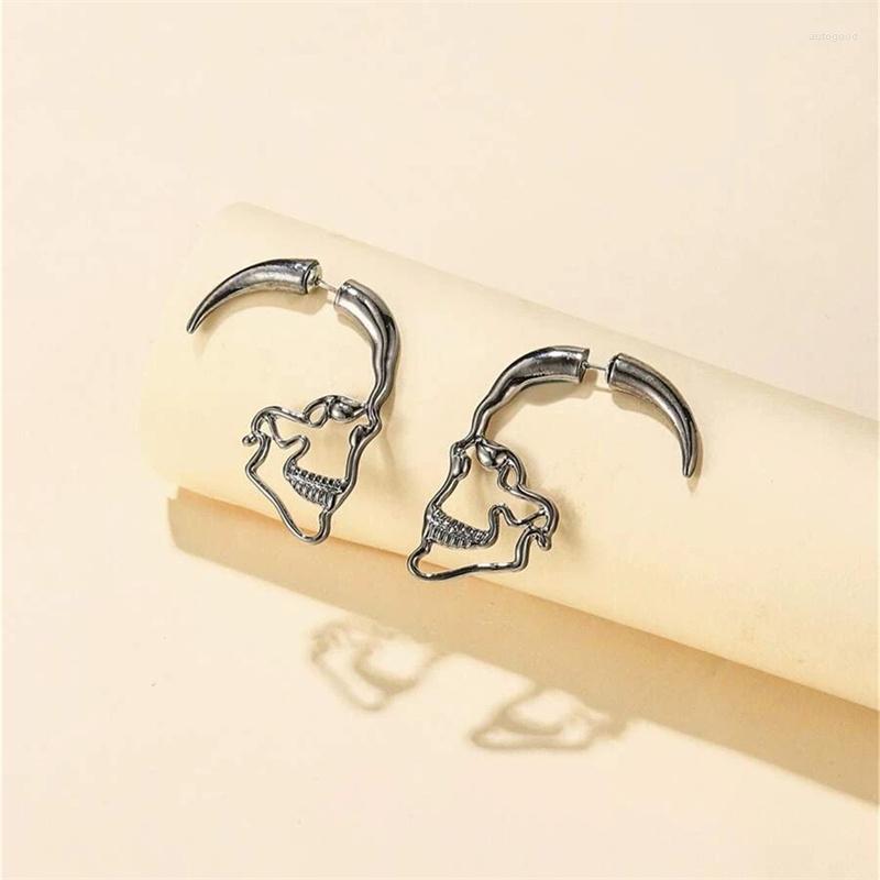 Dangle Earrings Retro Hollow Half-face Fashion Creative Punk Style Design Skull Halloween Pendientes DeJoyas De Mujer
Dangle Earrings Retro Hollow Half-face Fashion Creative Punk Style Design Skull Halloween Pendientes DeJoyas De Mujer