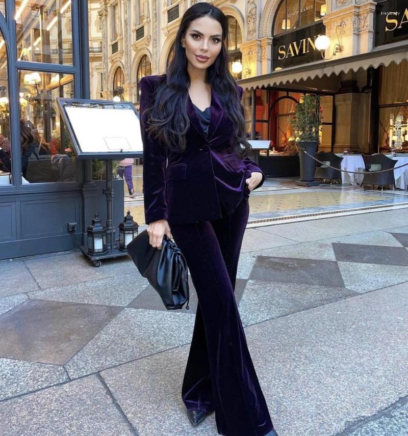 Women' Two Piece Pants 4 Colors Women Winter Velvet Blazer Suit Single Button Blazers Long Flare 2 Pieces Set Business Formal Elegant, Blue
Women' Two Piece Pants 4 Colors Women Winter Velvet Blazer Suit Single Button Blazers Long Flare 2 Pieces Set Business Formal Elegant, Blue