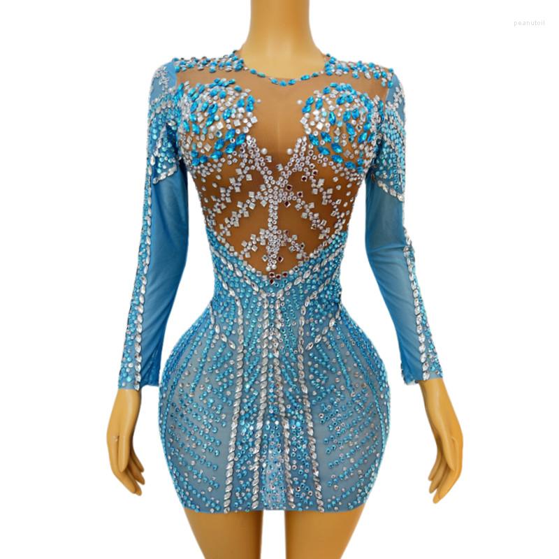 Stage Wear Sparkly Blue Rhinestones Tights Mesh Short Dress Singer Bar Concert Birthday Prom Party Show Performance Costume
Stage Wear Sparkly Blue Rhinestones Tights Mesh Short Dress Singer Bar Concert Birthday Prom Party Show Performance Costume