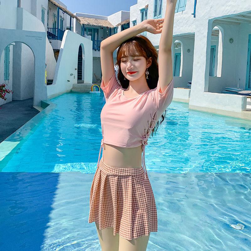 Women' Swimwear Swimsuit Female Conservative Student Split Skirt Spring Cover Belly Show Thin Girl Fairy Fan Daifa, Gold
Women' Swimwear Swimsuit Female Conservative Student Split Skirt Spring Cover Belly Show Thin Girl Fairy Fan Daifa, Gold