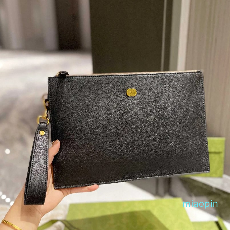Designer-Classic Leathers Heart womens bag square handbags crossbody tote purses women leather handbag woman shoulder lady men business bags 2023
Designer-Classic Leathers Heart womens bag square handbags crossbody tote purses women leather handbag woman shoulder lady men business bags 2023