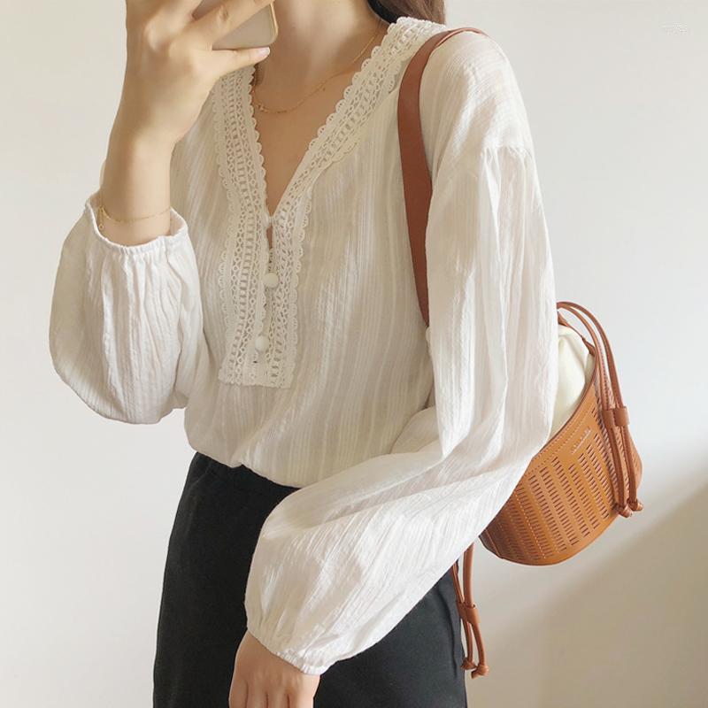 Women' Blouses Elegant V-neck Lace White Blouse Women Casual Long Sleeve Tops And Mujer 2023 Loose Ladies Shirt Blusas Clothes 26079
Women' Blouses Elegant V-neck Lace White Blouse Women Casual Long Sleeve Tops And Mujer 2023 Loose Ladies Shirt Blusas Clothes 26079