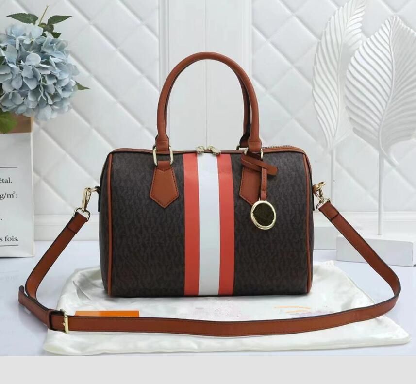 MICHAELS KOR MKS designer bags famous brand women crossbody shoulderbag classic handbag lady clutch purses tote bag Coin Purse three top qualityLeather wallet M02, M1 
MICHAELS KOR MKS designer bags famous brand women crossbody shoulderbag classic handbag lady clutch purses tote bag Coin Purse three top qualityLeather wallet M02, M1