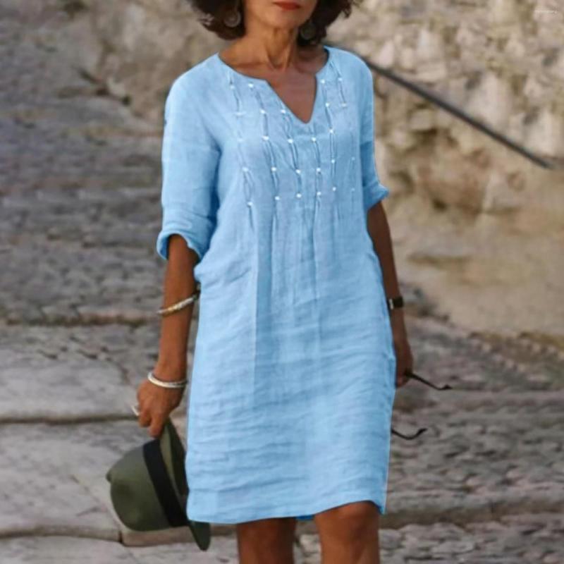 Casual Dresses Cotton And Small V Neck Splicing Retro Solid Color Beaded Pleated Dress For Women, Blue
Casual Dresses Cotton And Small V Neck Splicing Retro Solid Color Beaded Pleated Dress For Women, Blue