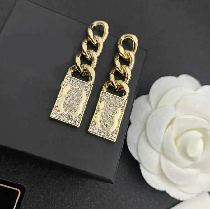 Fashion Sweet 18K Gold Plated Luxury Brand Designers Letters Stud Clip Chain Geometric Crystal Rhinestone Earring Wedding Party Jewerlry