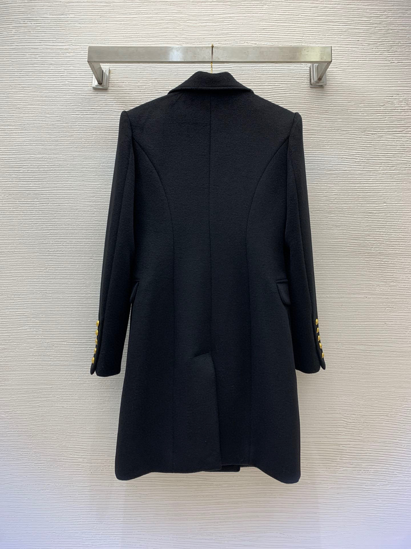 Autumn Black Solid Color 80% Wool Blends Outwear Coat Long Sleeve Notched-Lapel Buttons Double-Breasted Long Outwear Coats B3N101756