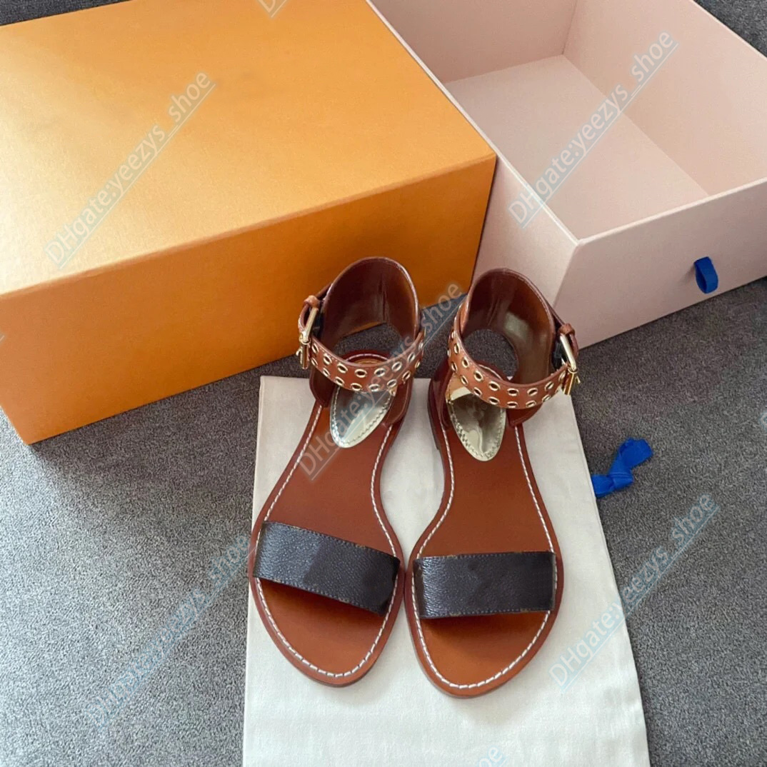 Ladies Dress Shoes man slipper designer woman summer Beach Fashion sexy Roman sandal Loafers Ankle rivet leather slide Adjustable elastic band Shoes with box, #4
Ladies Dress Shoes man slipper designer woman summer Beach Fashion sexy Roman sandal Loafers Ankle rivet leather slide Adjustable elastic band Shoes with box, #4