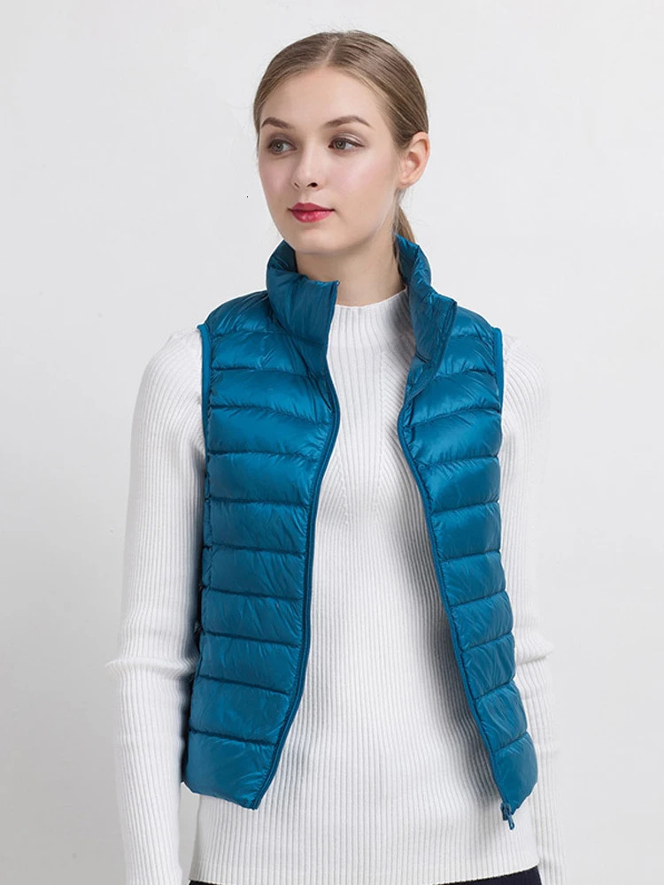 Women's Vests Women Vests Autumn Winter Ultra Light Duck Down Vest Female Slim Sleeveless Jacket Windproof Warm Puffer Waistcoat 231115