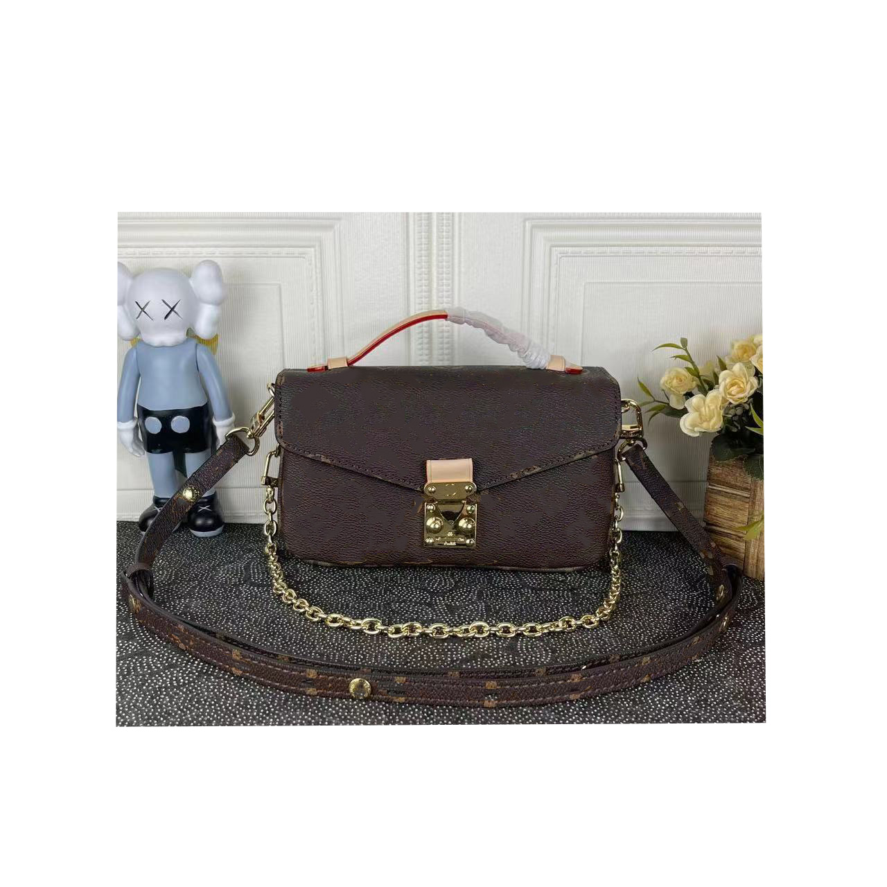 High Quality Luxury Designer lady Fashion Bag classics monograms Crossbody Handbags Women postmans Handbag Womens Luxurys Brands Shoulder Bags, 46279#monograms
High Quality Luxury Designer lady Fashion Bag classics monograms Crossbody Handbags Women postmans Handbag Womens Luxurys Brands Shoulder Bags, 46279#monograms