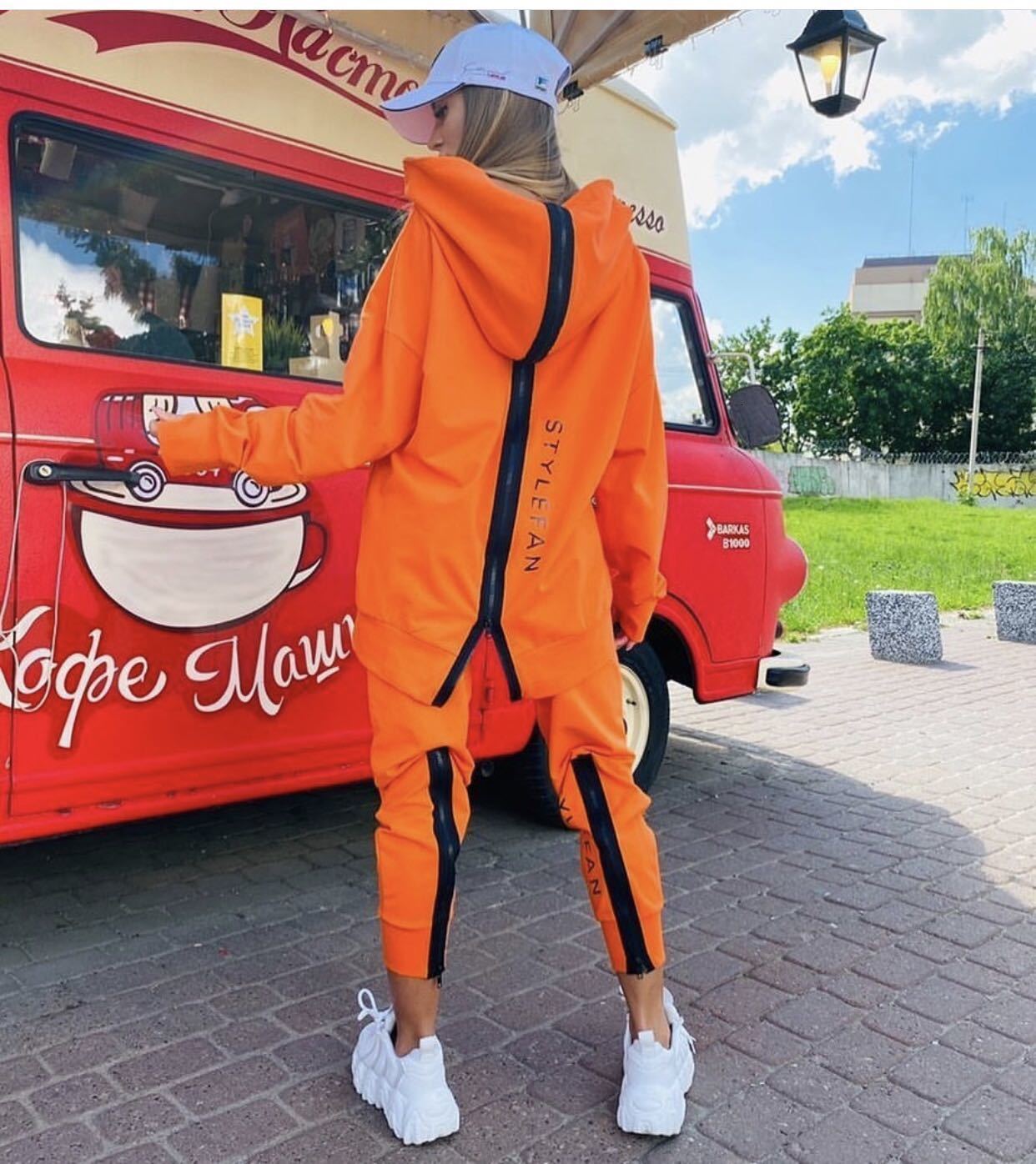 Women's Two Piece Pants Tracksuit Women Two Piece Set Loose Back Zipper Long Hoodies Pants Set Autumn Thin Sportswear Pullover Streetwear Joggers