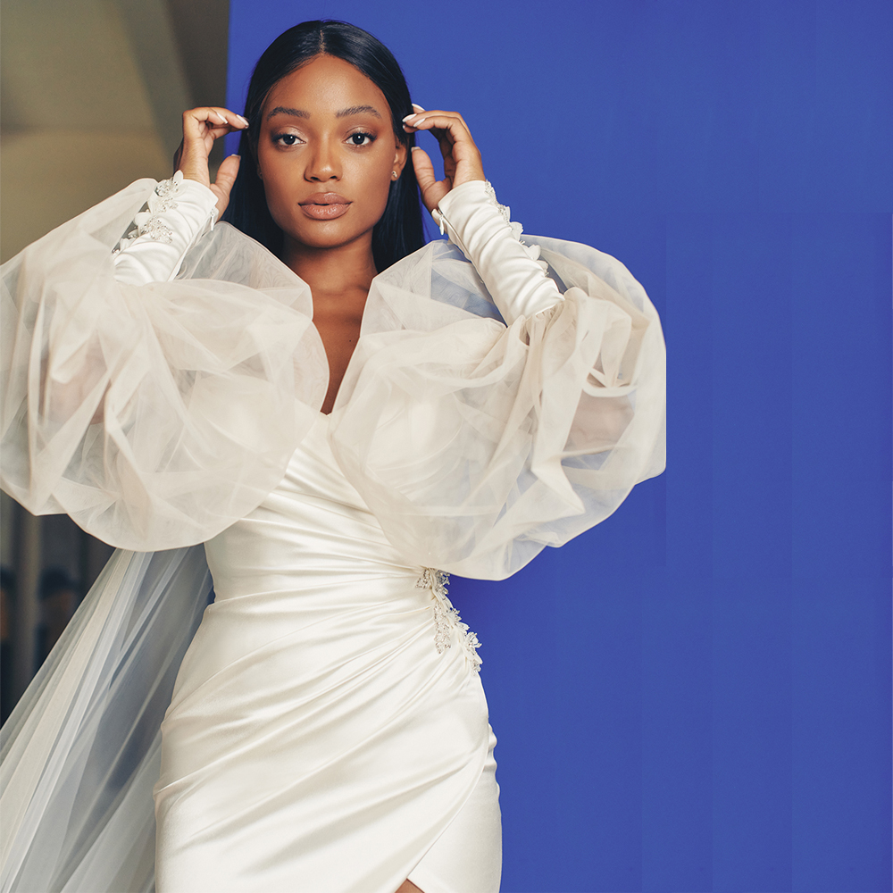 Short Sheath Wedding Dresses With Detachable Train Puffy Sleeve Mini Beach Bridal Gown Ruched Satin Two Pieces Wedding Gowns