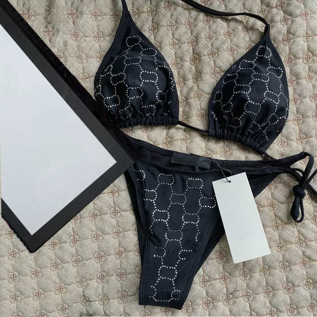 Designer Swimwear Bikini Top designer Bikinis Woman TwoPiece Bikini With Letter Swimsuits Crystal Summer Swimwear Beach Luxury Bathing Suits Threep, Bur01
Designer Swimwear Bikini Top designer Bikinis Woman TwoPiece Bikini With Letter Swimsuits Crystal Summer Swimwear Beach Luxury Bathing Suits Threep, Bur01