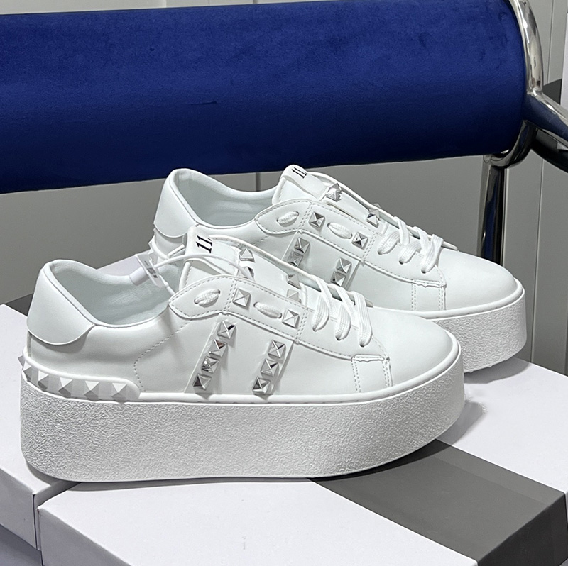 Designers Sneaker Band With Studs Shoes White Platform Spike Trainer Thick Bottom Spikes Woman Shoe Chunky Casual TennisX240904