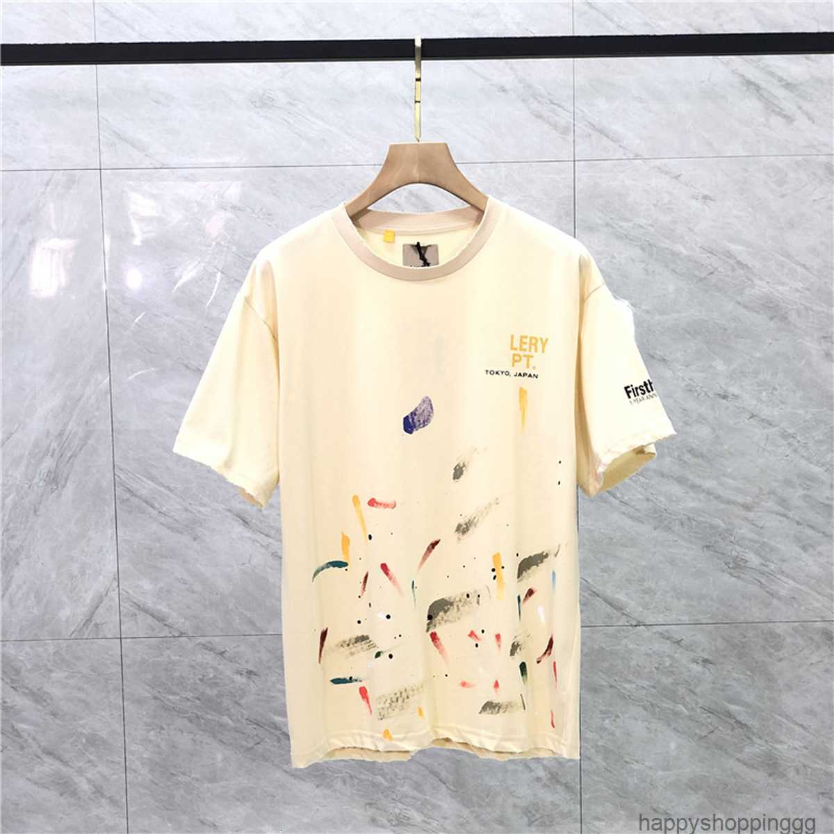 2023 Tees Galleryse Men' T-Shirts depts Mens Polos Women Designer T-shirts Galleryes cottons depts Tops Man Casual Shirt Luxurys Clothing Clothes
2023 Tees Galleryse Men' T-Shirts depts Mens Polos Women Designer T-shirts Galleryes cottons depts Tops Man Casual Shirt Luxurys Clothing Clothes
