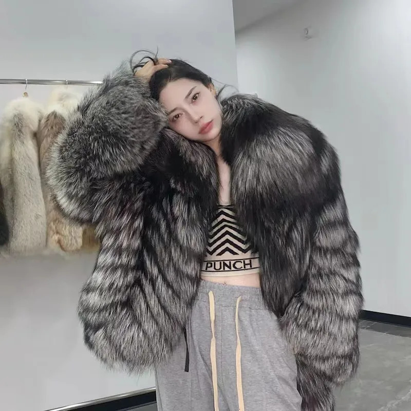 Women's Fur Faux 2023 real sable Winter Import Coat Weave Whole Skin Thick Female Long Sleeve Short Natural Coats 231114