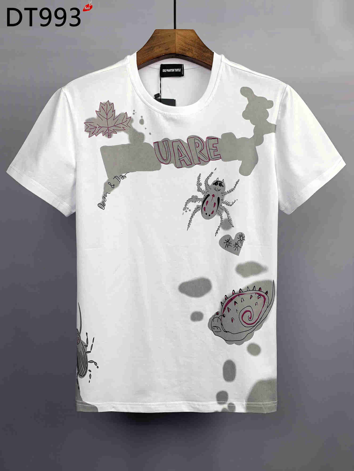 Mens TShirts Mens Designer T Shirts Black White Cool Tshirt Men Summer Italian Fashion Casual Street Tshirt Tops Plus Size MXXXL 621 dsquare 2 d2 dsqs dsq2s MFNP
Mens TShirts Mens Designer T Shirts Black White Cool Tshirt Men Summer Italian Fashion Casual Street Tshirt Tops Plus Size MXXXL 621 dsquare 2 d2 dsqs dsq2s MFNP
