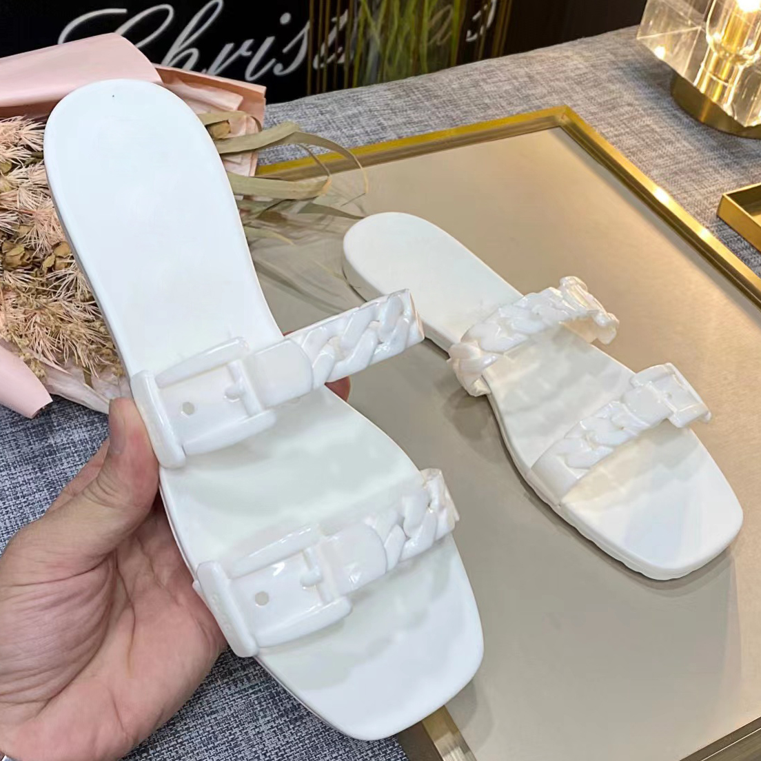 Summer Slippers Jelly Color Luxury Designer PVC Comfortable Sexy Sandals Integrated Vulcanized Flat Bottom Casual High Quality Women Shoes, Fuchsia
Summer Slippers Jelly Color Luxury Designer PVC Comfortable Sexy Sandals Integrated Vulcanized Flat Bottom Casual High Quality Women Shoes, Fuchsia