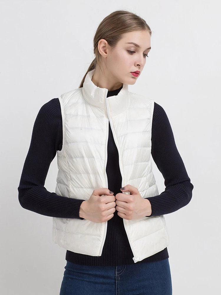 Women's Vests Women Vests Autumn Winter Ultra Light Duck Down Vest Female Slim Sleeveless Jacket Windproof Warm Puffer Waistcoat 231115